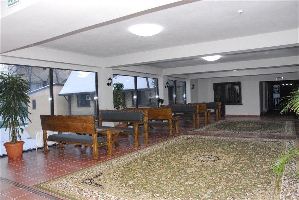 فندق سارياتشيك الماتي المظهر الخارجي الصورة